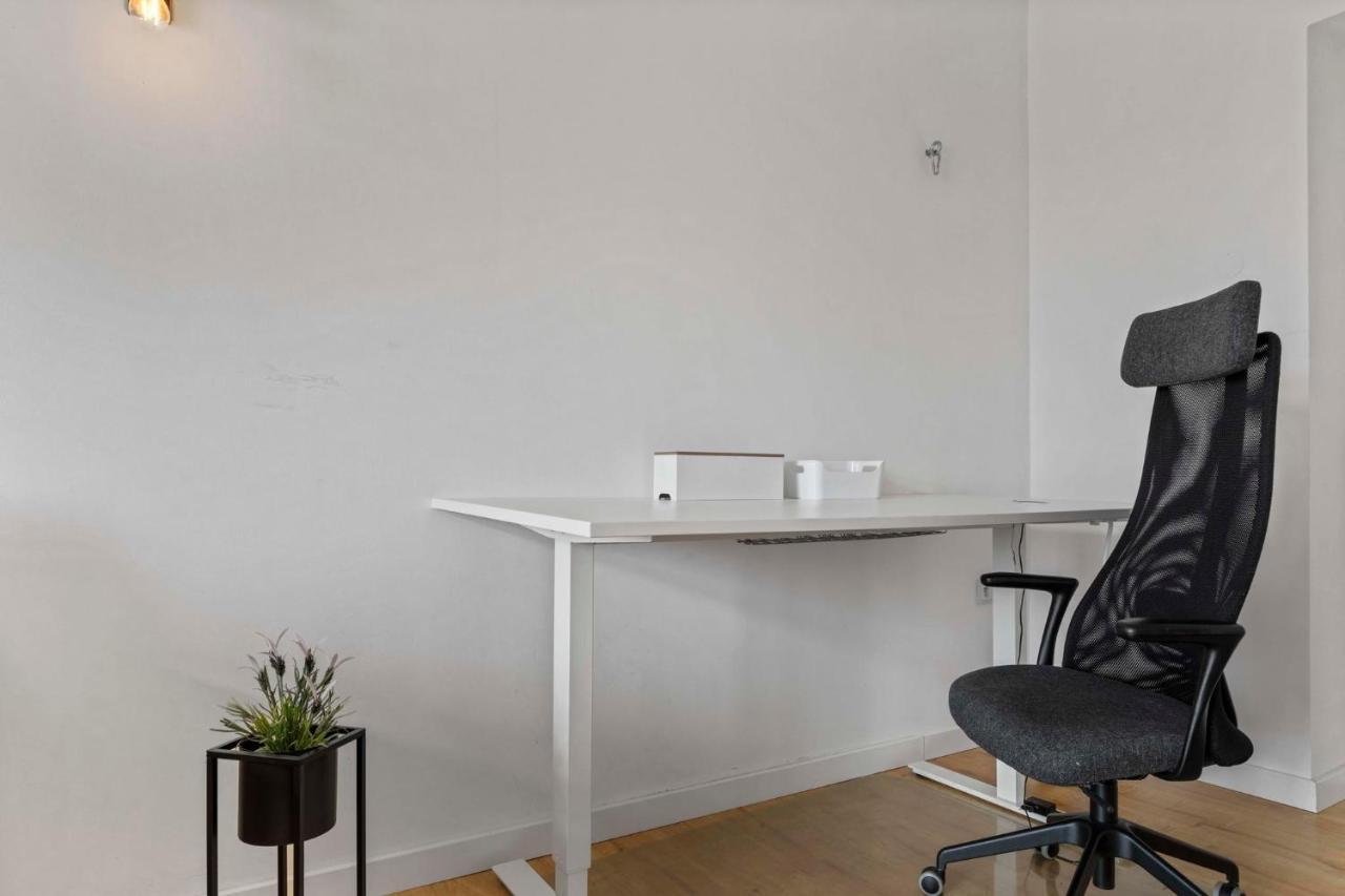 Ah Legionarska Apartment Братислава Екстериор снимка