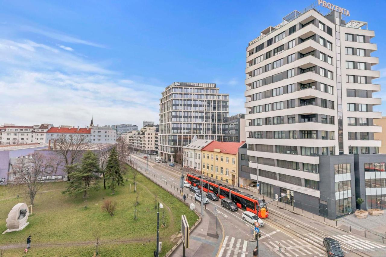 Ah Legionarska Apartment Братислава Екстериор снимка